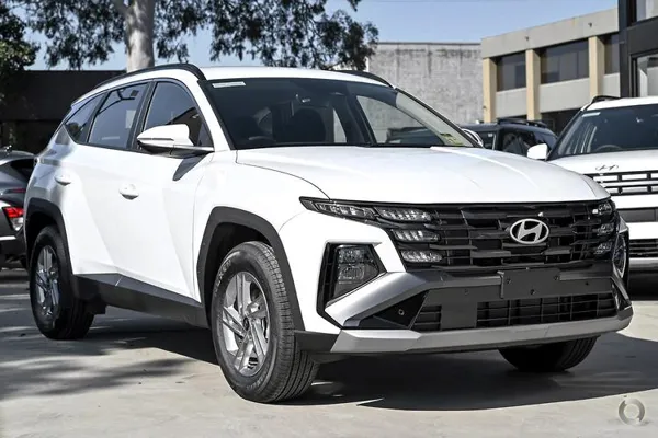 2026 Hyundai Tucson (No Badge)