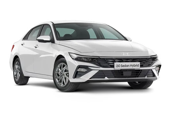i30 in Atlas White